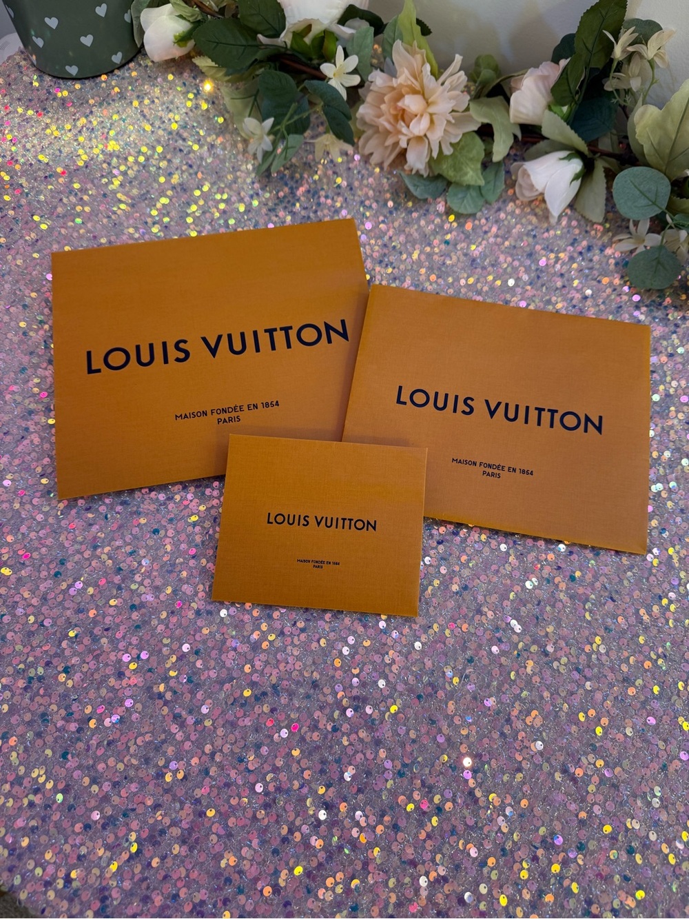 ✨ Authentic ✨ Louis Vuitton Gift Bags *Set of Three*  - Like New 💙